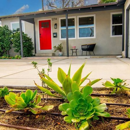 Beautiful 3 Bed 1 Bath Designer Home + Hot Tub Los Angeles Exterior foto